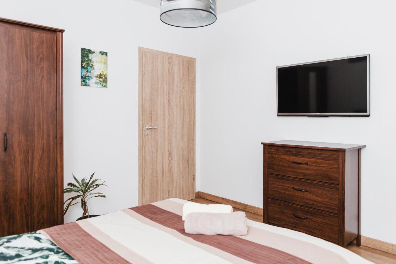 City View Apartment With Free Parking クルージュ＝ナポカ エクステリア 写真